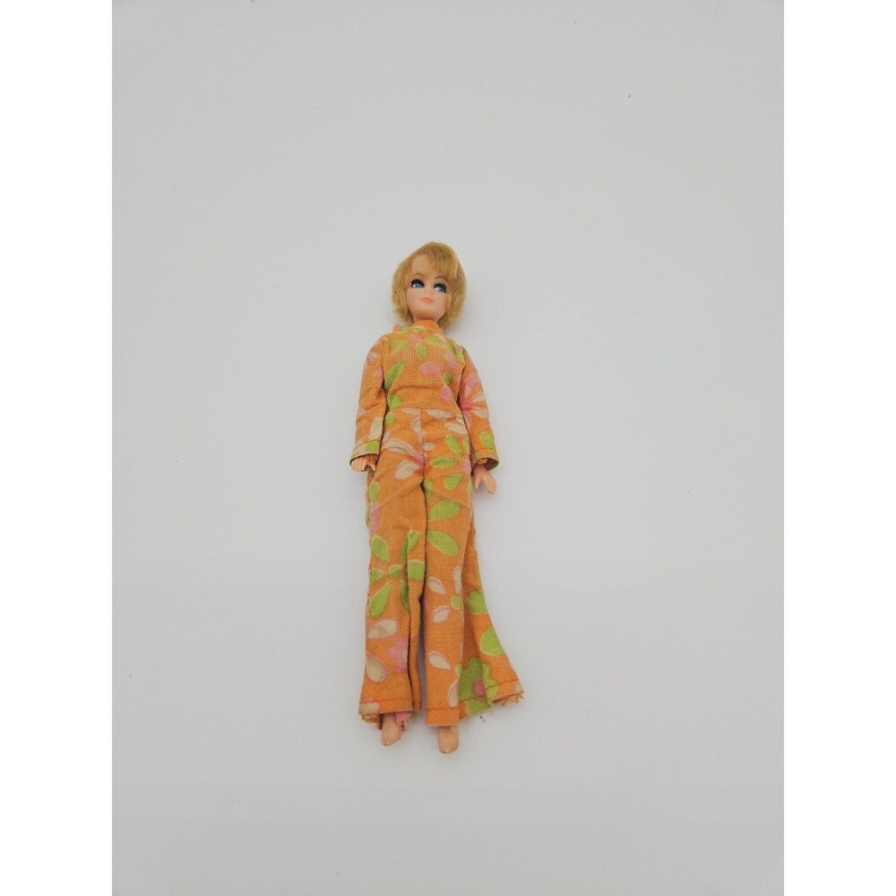 Vintage Fashion Topper Dawn Barbie Doll 1970’s Collectible Pocket-size Dress